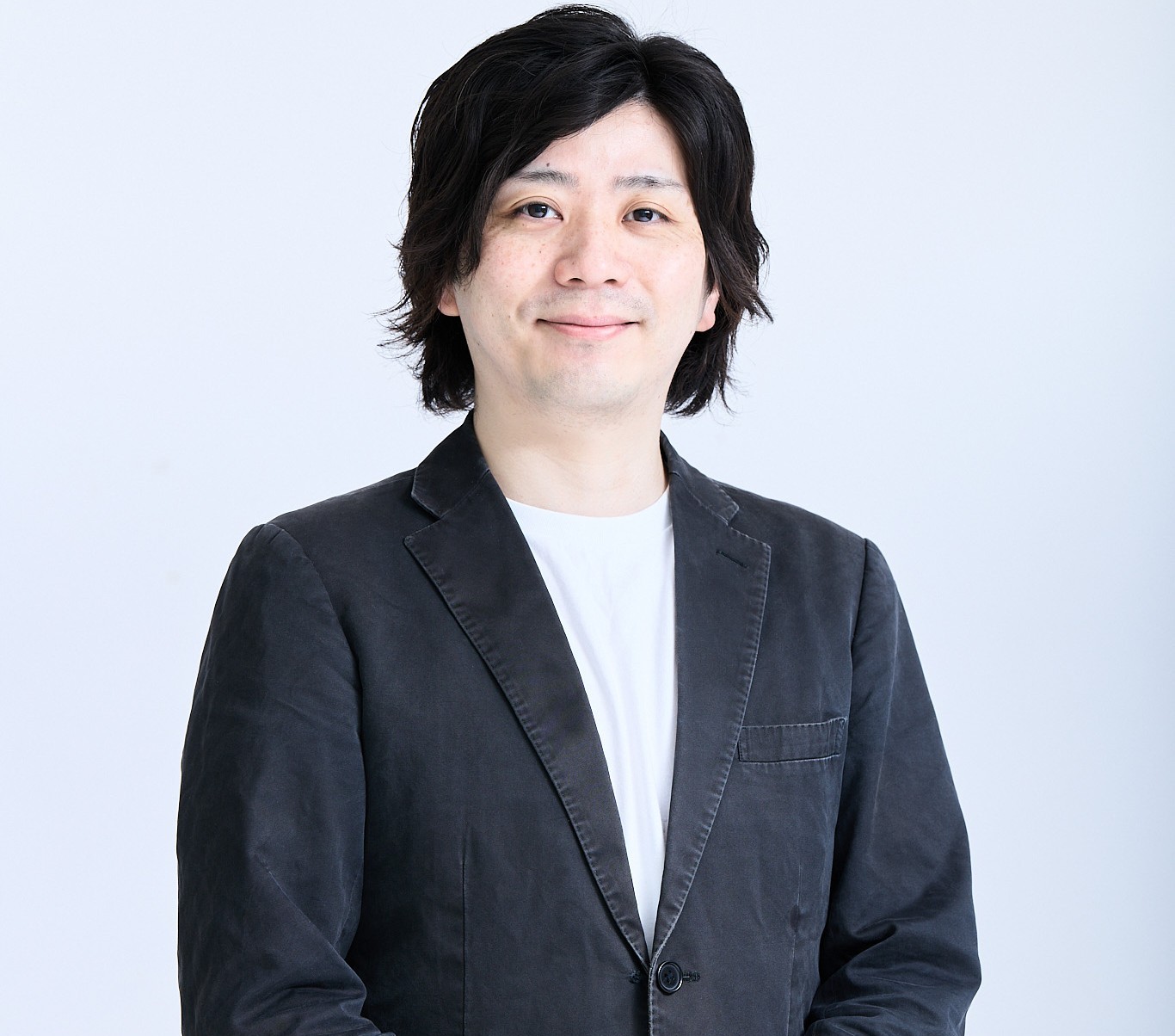 横川 寛人
